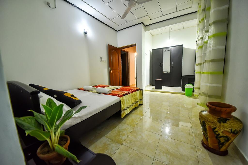 Asian Villa Negombo Exterior photo