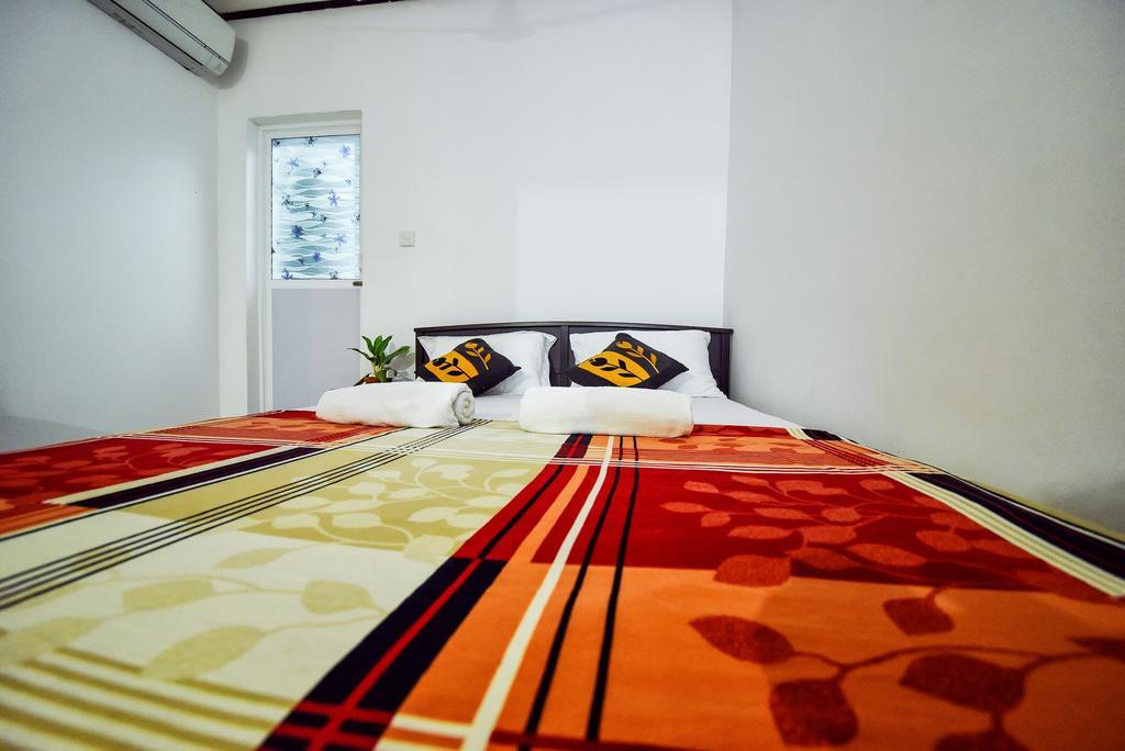 Asian Villa Negombo Exterior photo